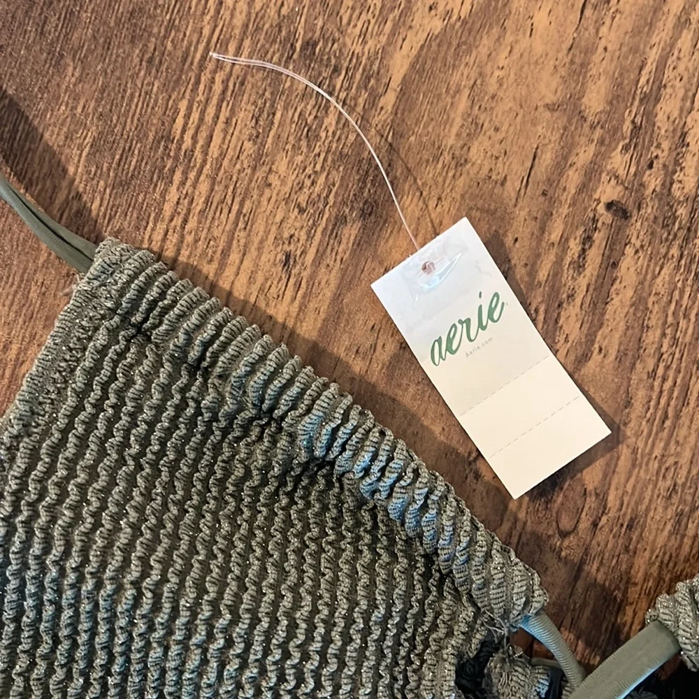 ⭐️ NWT AERIE Shimmery Crinkle Lace Up Scoop Bikini Top!! - Picture 12 of 14